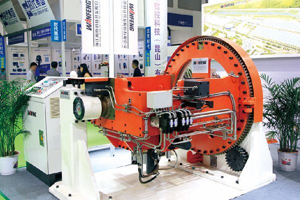 Cylinder head cleaning line